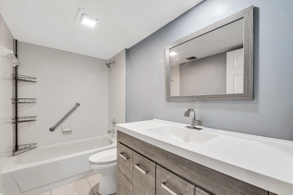 WHITEHALL VILLAGE - Residential