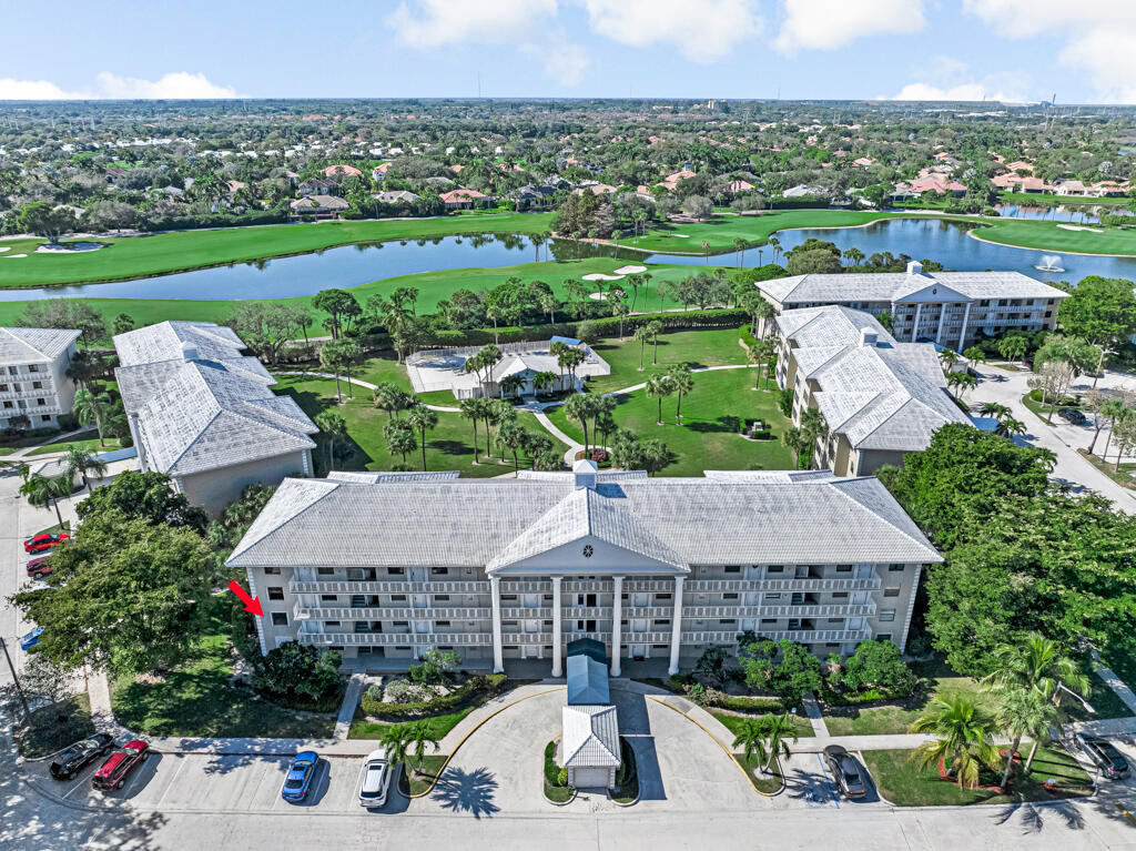 WHITEHALL VILLAGE - Residential