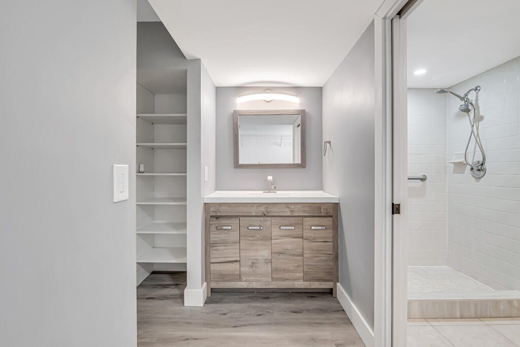 WHITEHALL VILLAGE - Residential