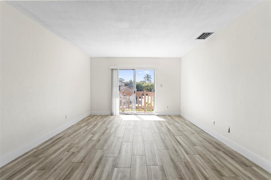 Prospect Gardens 22-26 B - Residential Lease