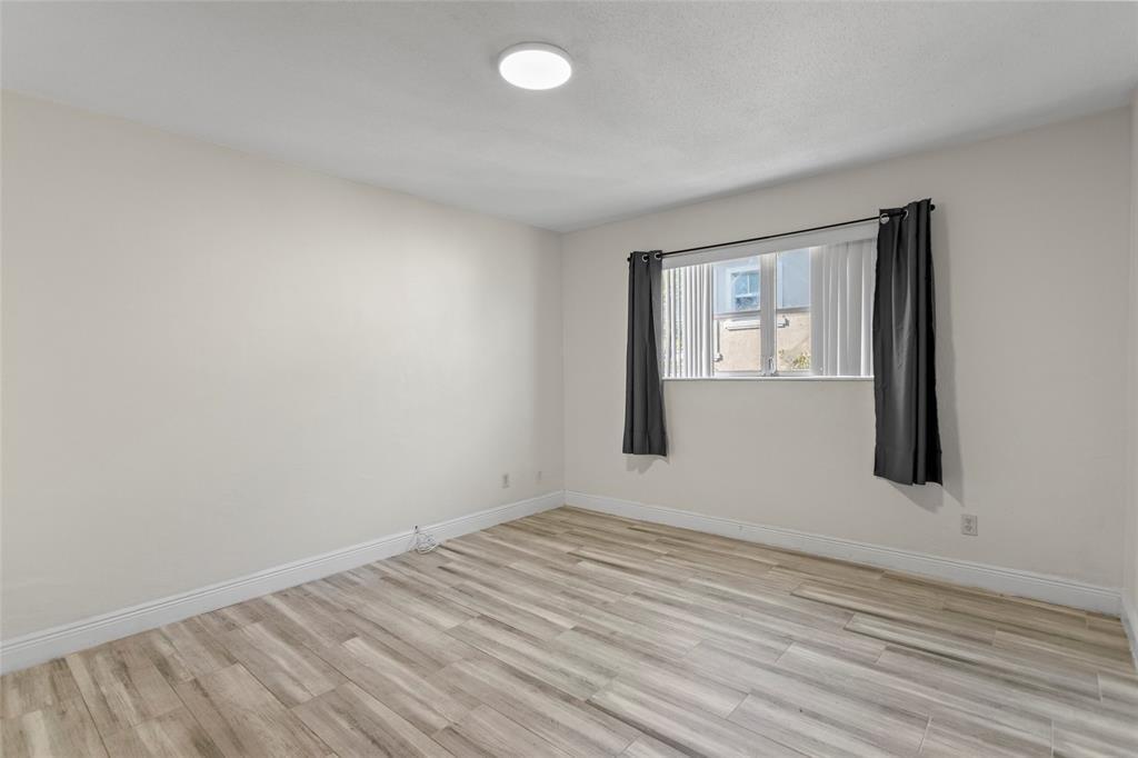 Prospect Gardens 22-26 B - Residential Lease