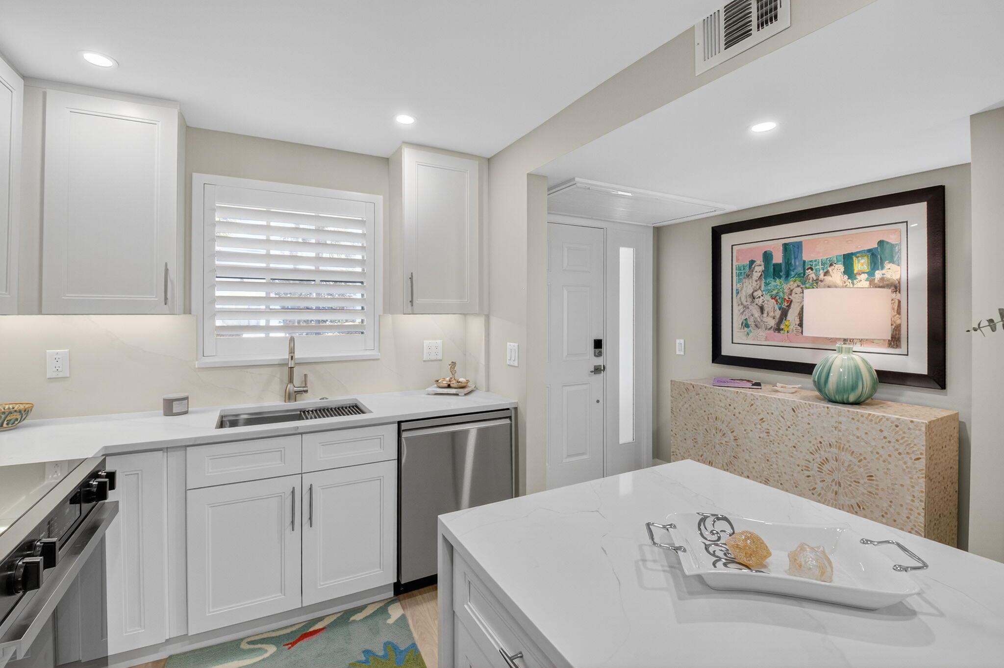 FRENCH VILLAGE CONDO - Residential