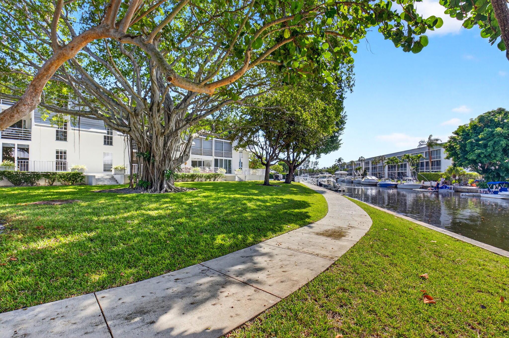 FRENCH VILLAGE CONDO - Residential