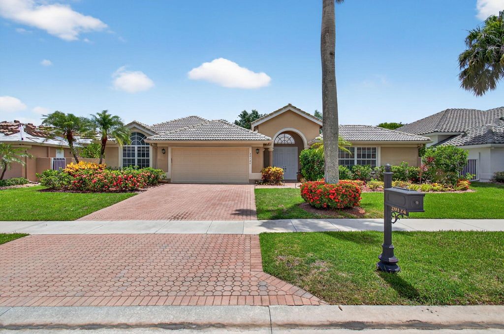 Photo of 20124 Ocean Key Drive, Boca Raton, FL 33498 (MLS # R11101377)