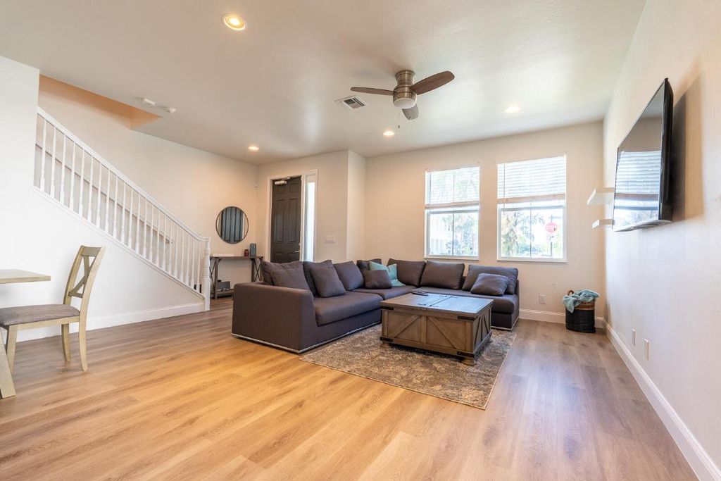 Photo of 3241 Hemingway Drive, Jupiter, FL 33458 (MLS # R10941777)