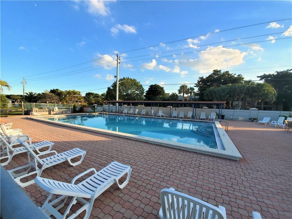 Westwood Commy 4-A 78-42 - Residential