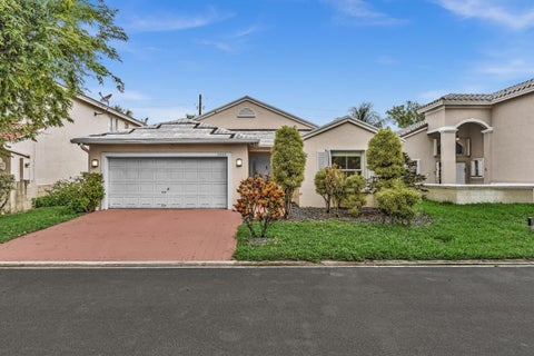Tiny photo for 3307 SW 49TH Street, Hollywood, FL 33312 (MLS # B26082156)