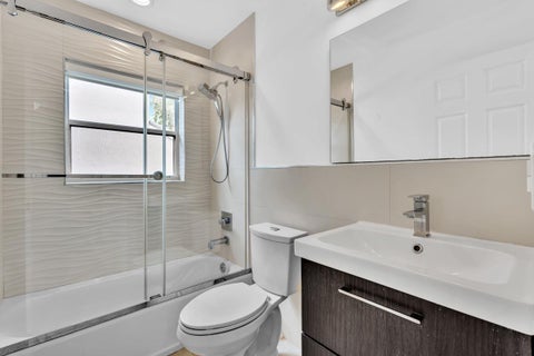 Tiny photo for 3307 SW 49TH Street, Hollywood, FL 33312 (MLS # B26082156)