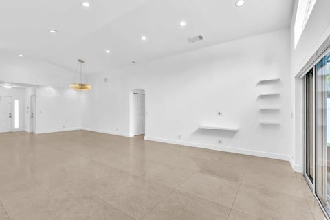 Tiny photo for 3307 SW 49TH Street, Hollywood, FL 33312 (MLS # B26082156)