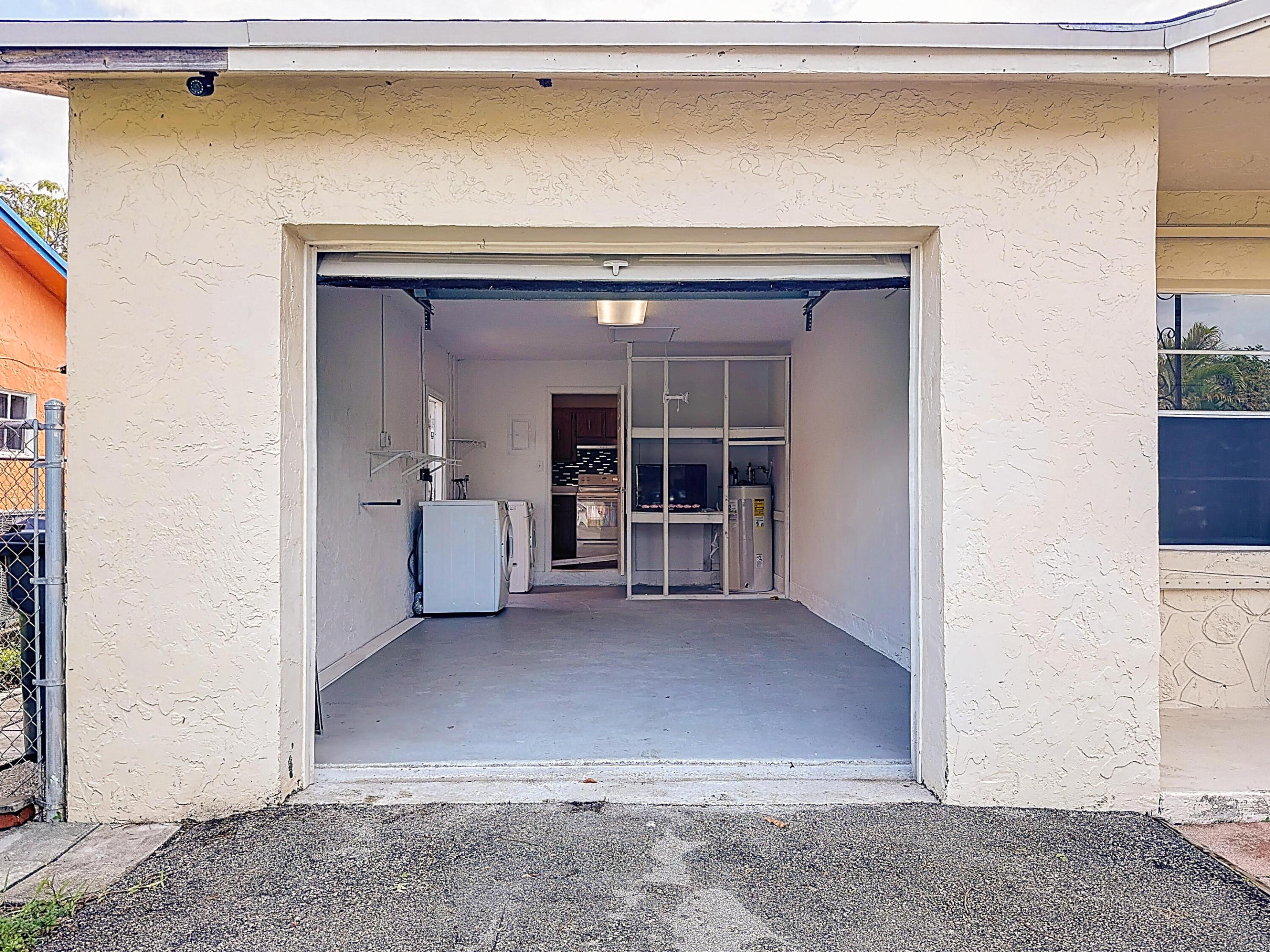 North Lauderdale Village - Residential