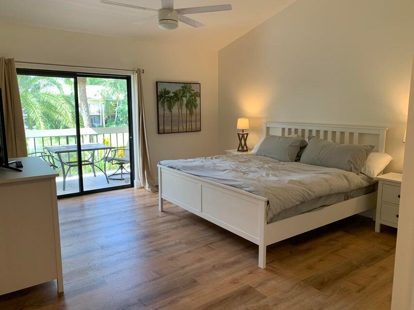 TENNIS LODGES 1 CONDO - Residential Lease