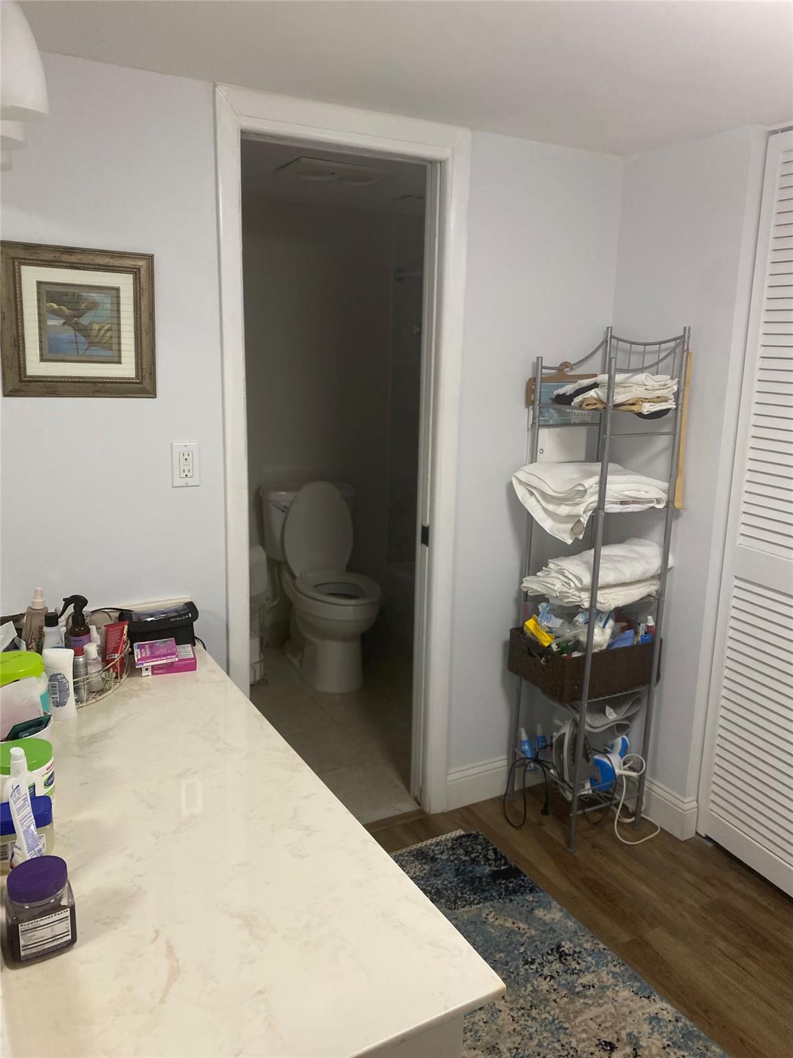 Admiralty Towers - Residential