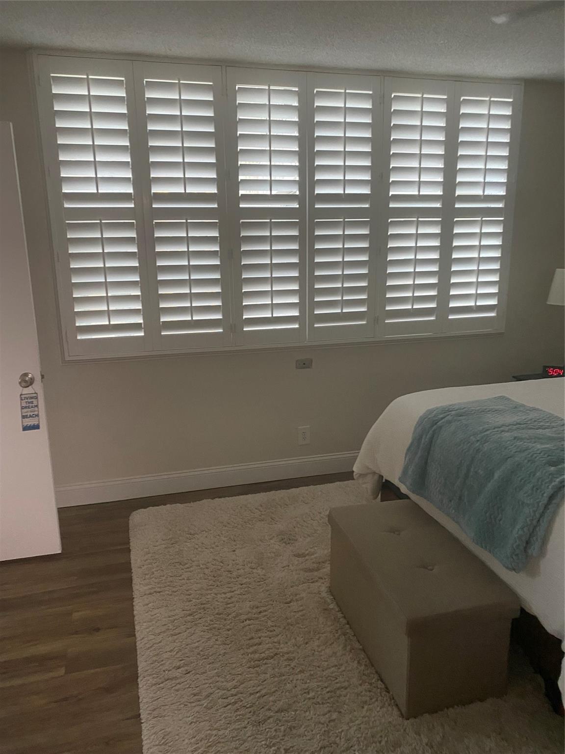 Admiralty Towers - Residential