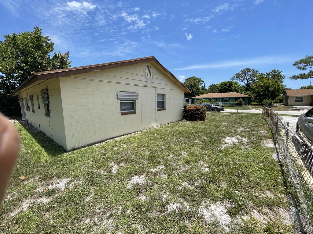 Photo of 3107 Tropic Boulevard Blvd, Fort Pierce, FL 34946 (MLS # R10818327)