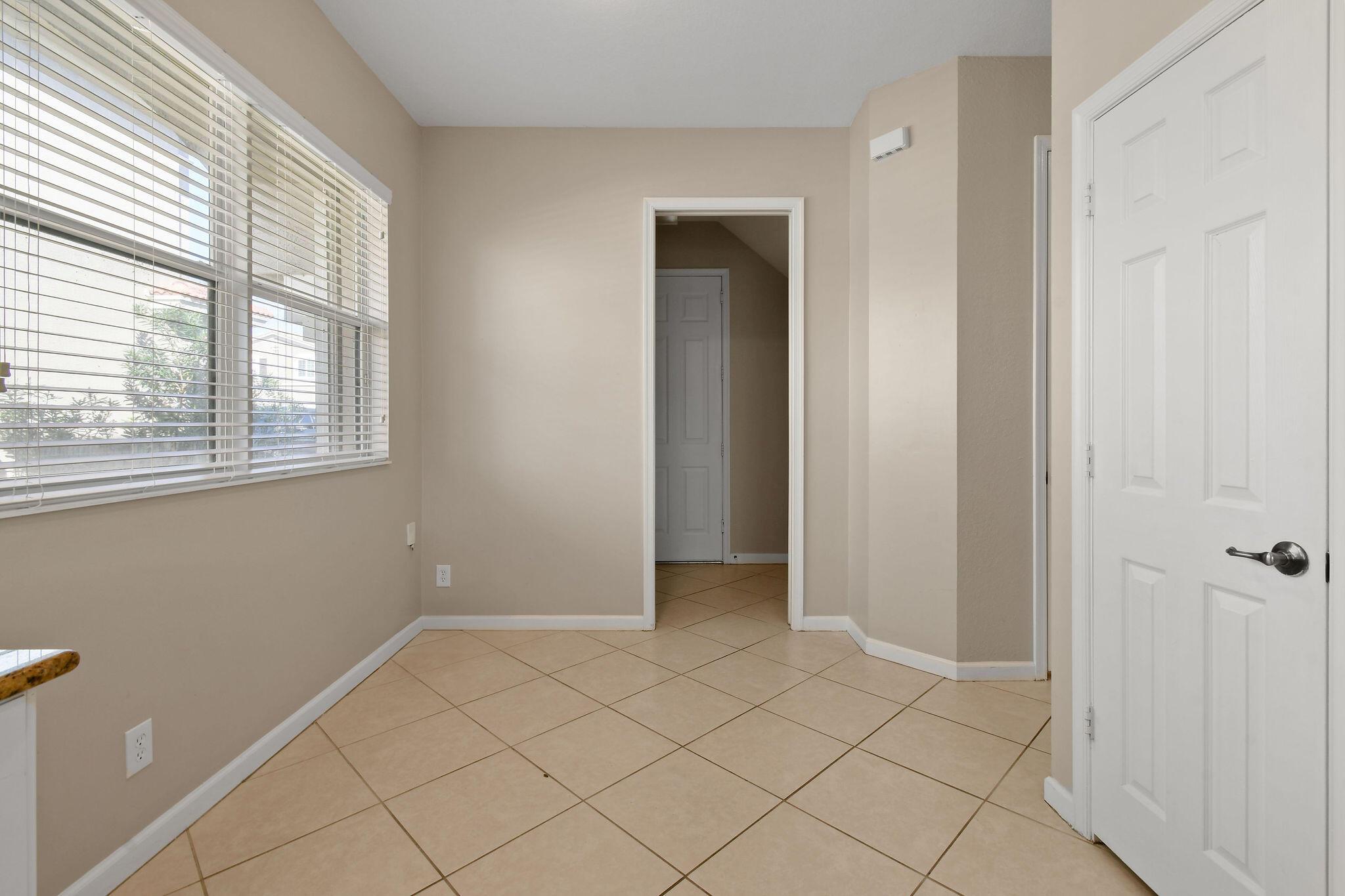 THIRD REPLAT OF PORTOFINO ISLES - Residential Lease