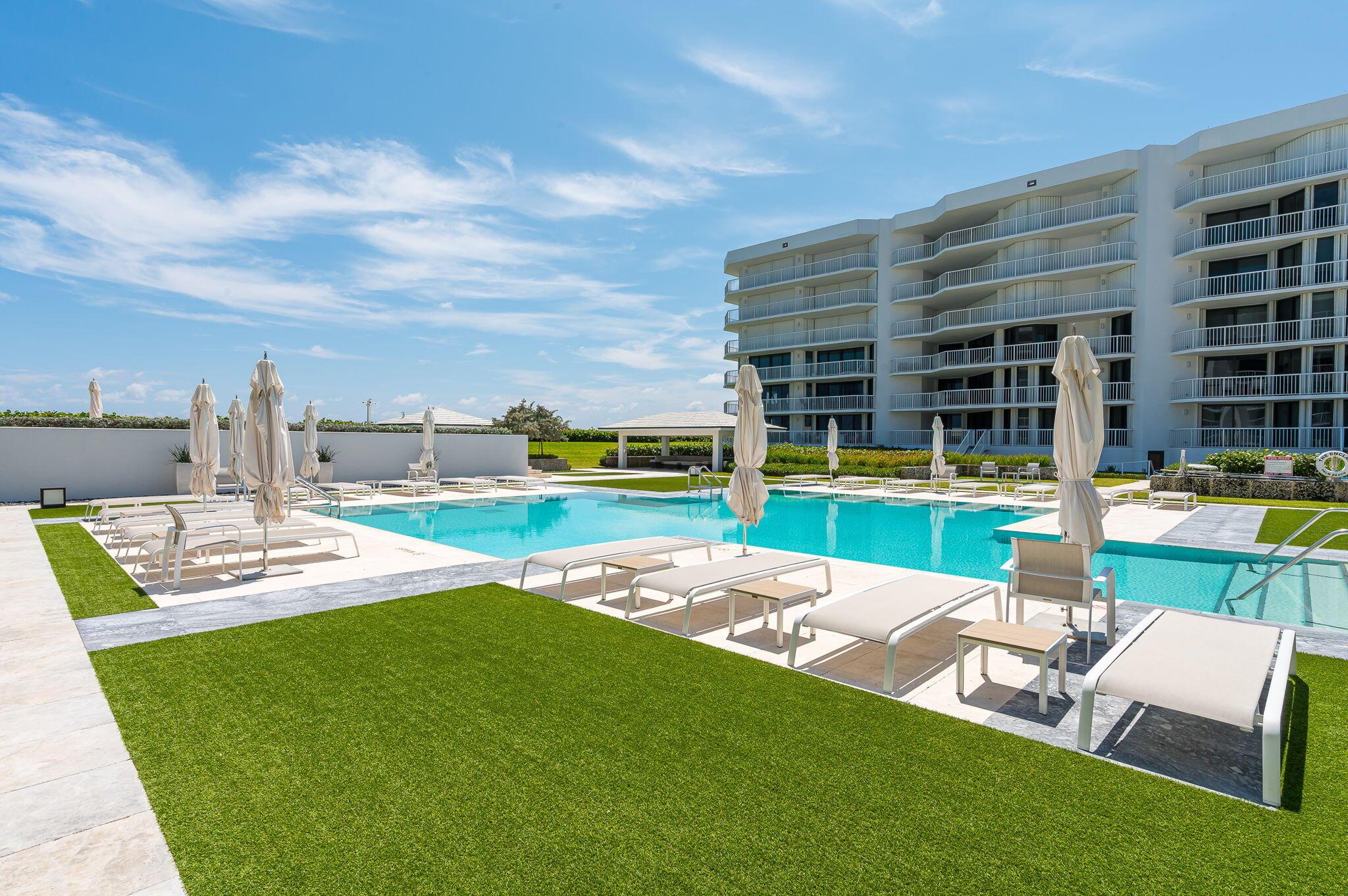 ENCLAVE OF PALM BEACH CON - Residential