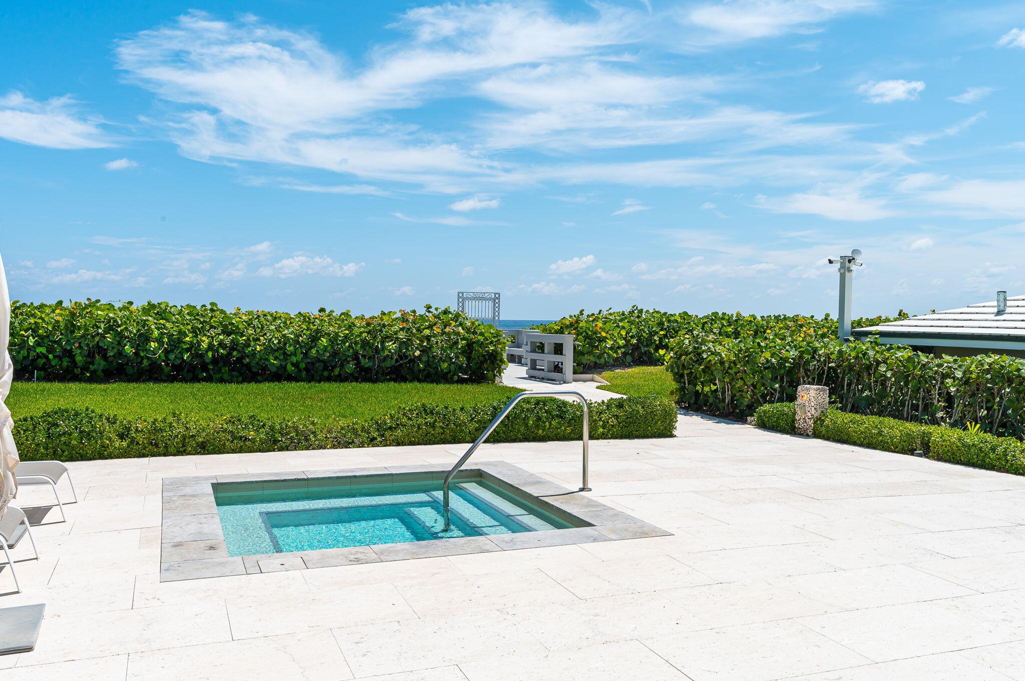 ENCLAVE OF PALM BEACH CON - Residential