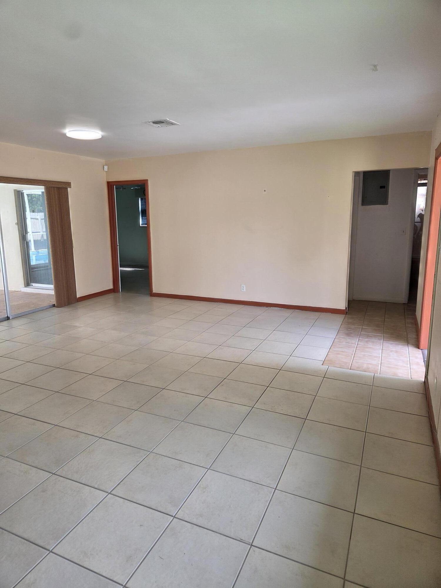 ORIOLE ESTATES SEC 2 - Residential