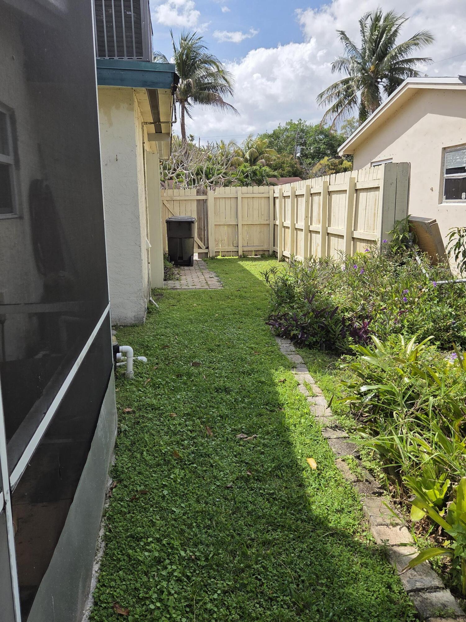 ORIOLE ESTATES SEC 2 - Residential