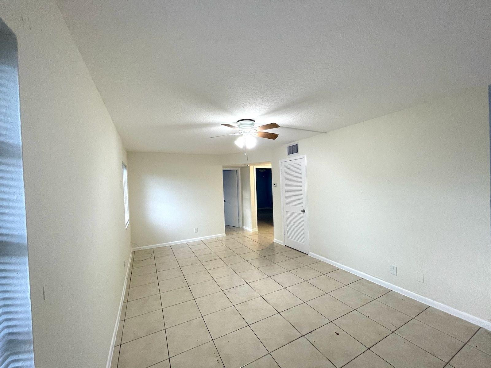 LAKE PARK ADD 1 - Residential Lease