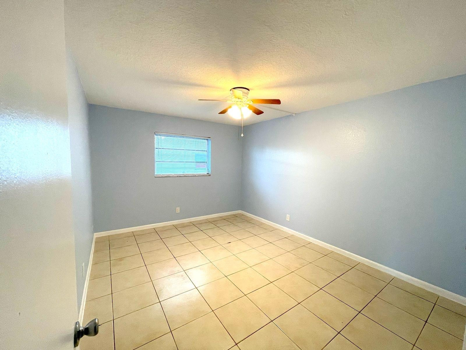 LAKE PARK ADD 1 - Residential Lease