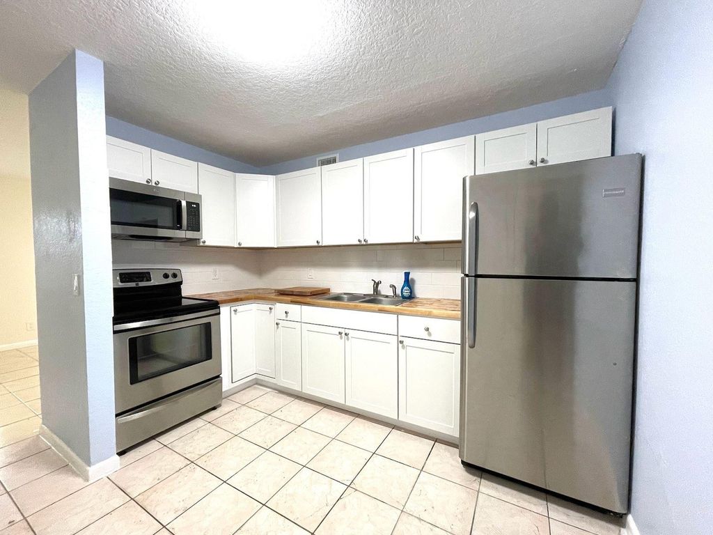 Photo of 501 W Kalmia Drive #1, West Palm Beach, FL 33403 (MLS # B26027395)