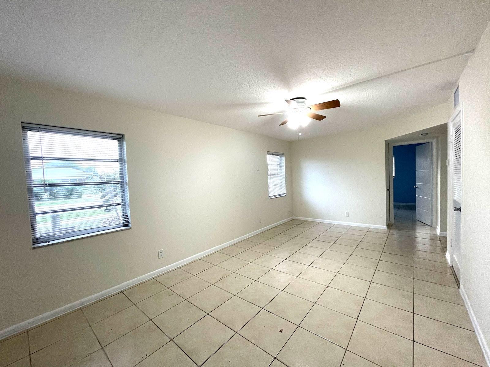 LAKE PARK ADD 1 - Residential Lease
