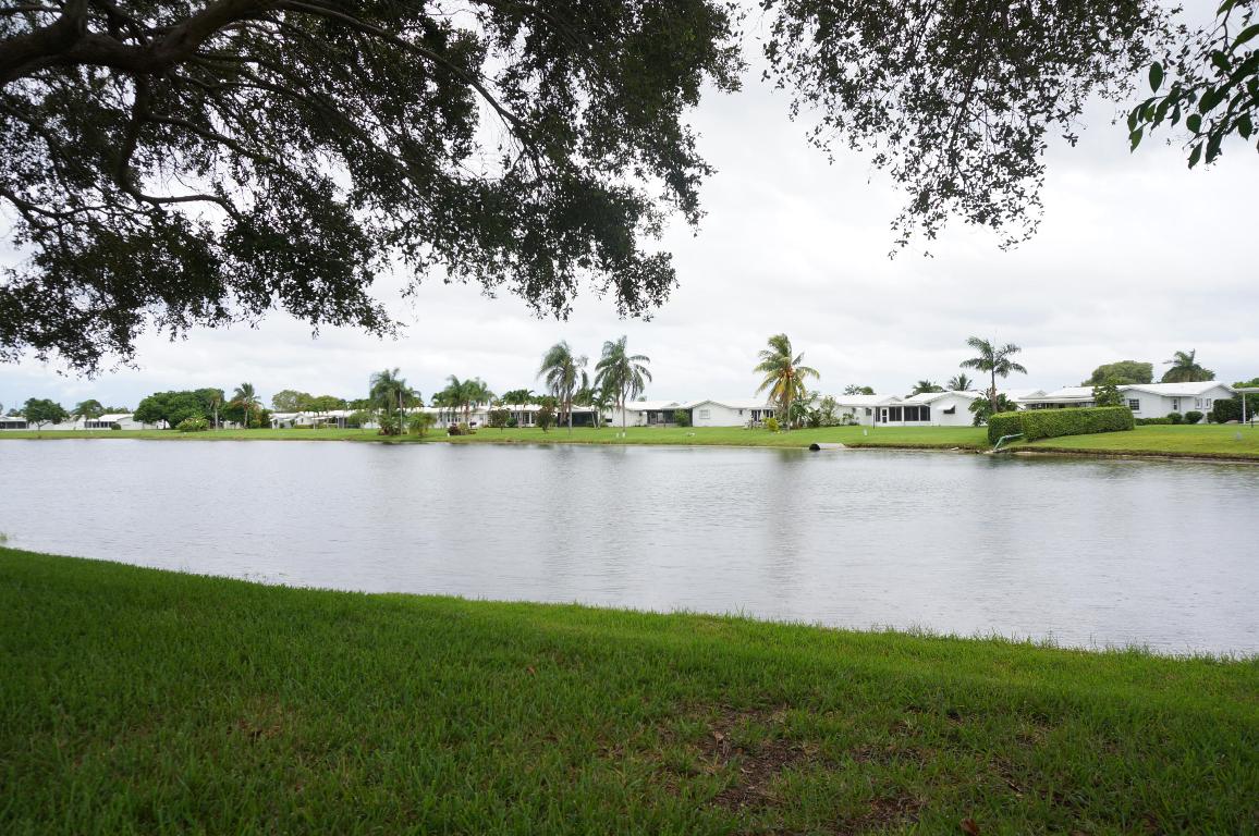 PALM BEACH LEISUREVILLE SEC 10 - Residential