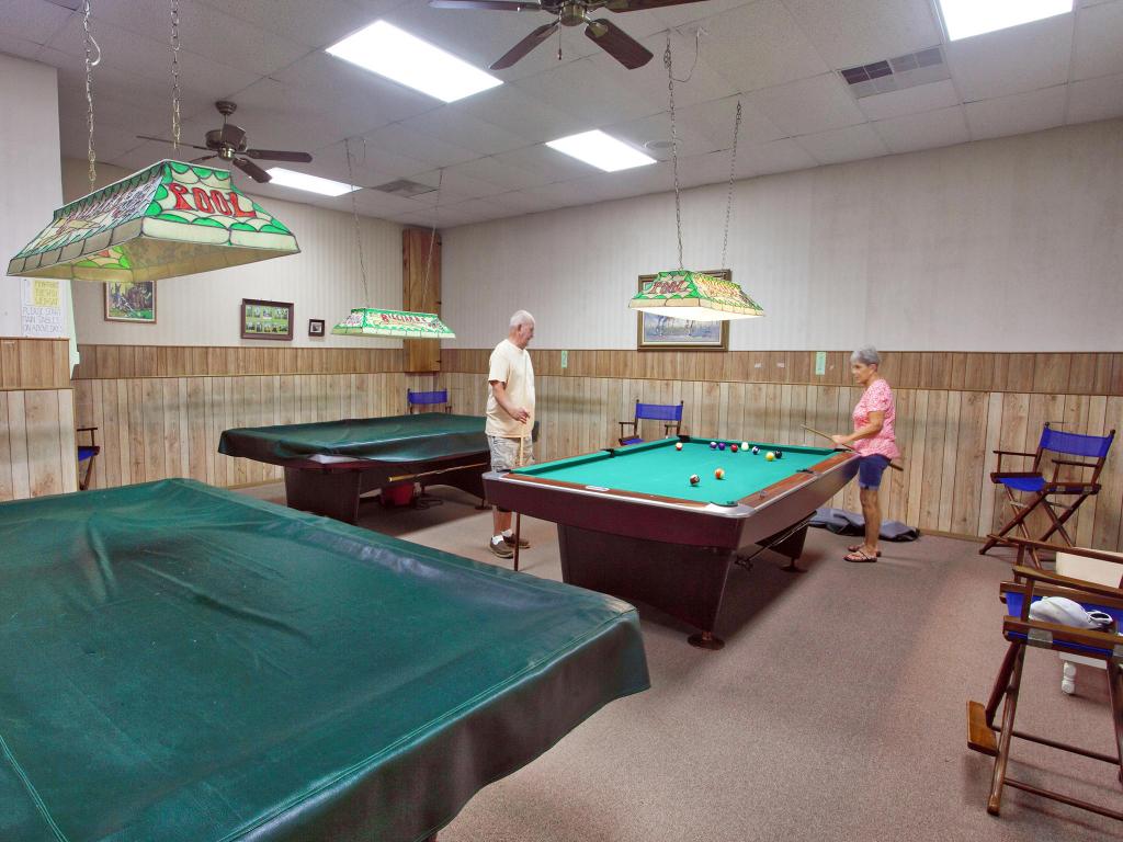 PALM BEACH LEISUREVILLE SEC 10 - Residential