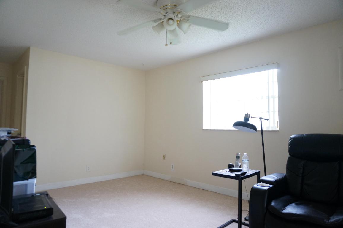 PALM BEACH LEISUREVILLE SEC 10 - Residential