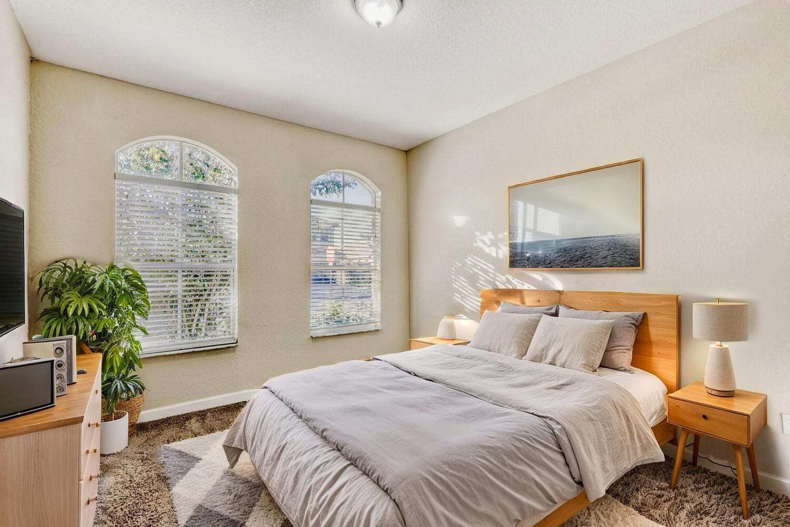 10566 Galleria Street