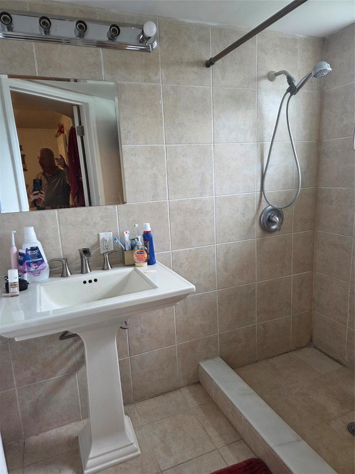 Reed Land Co Sub 2-32 D 3 - Residential Lease