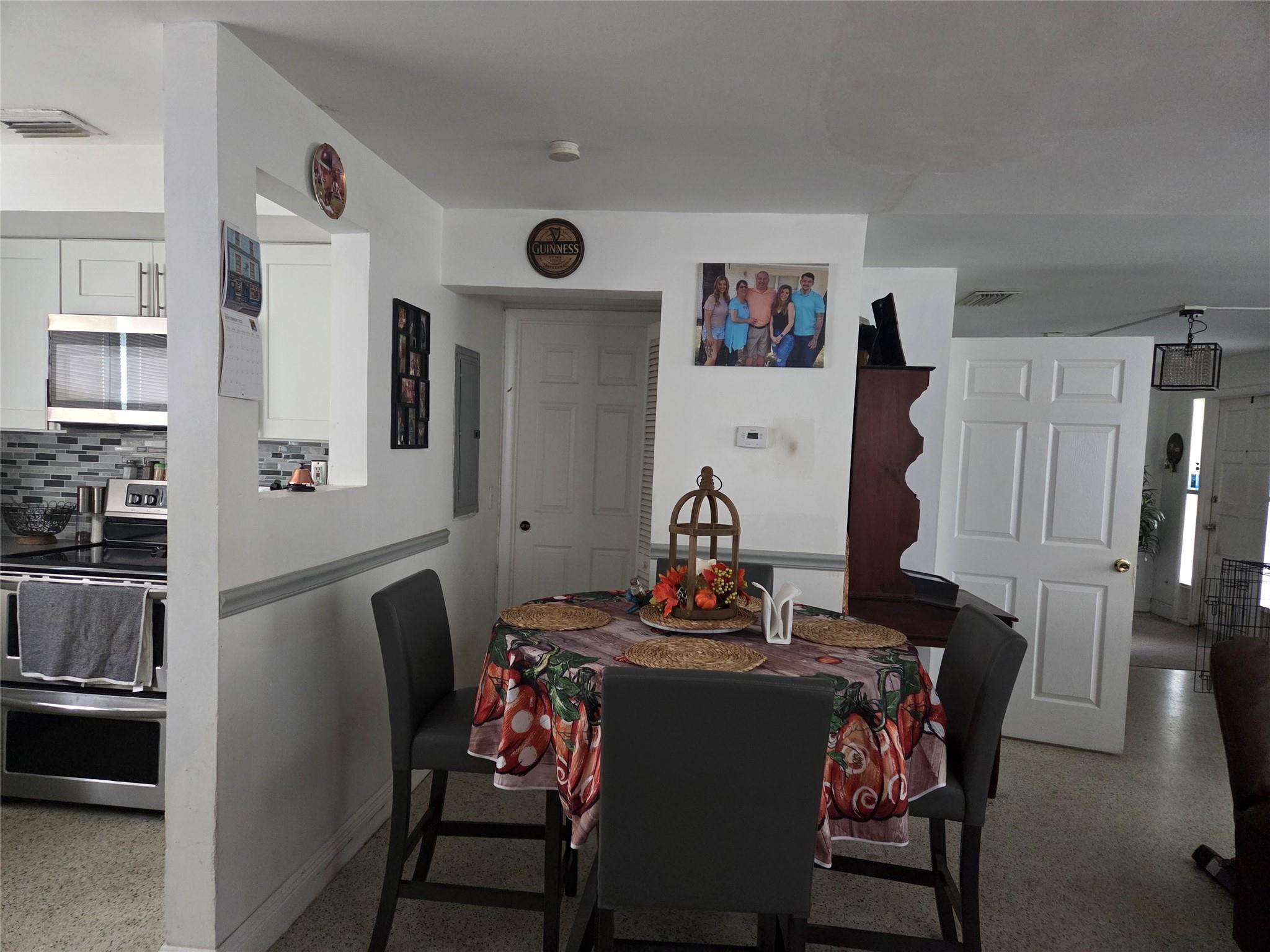 Reed Land Co Sub 2-32 D 3 - Residential Lease