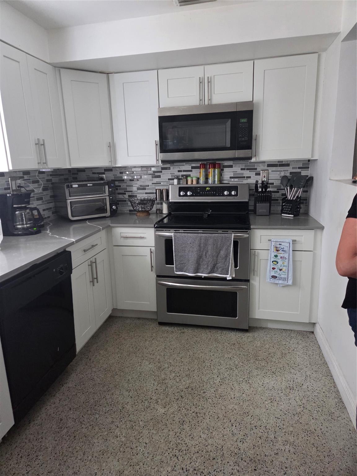 Reed Land Co Sub 2-32 D 3 - Residential Lease