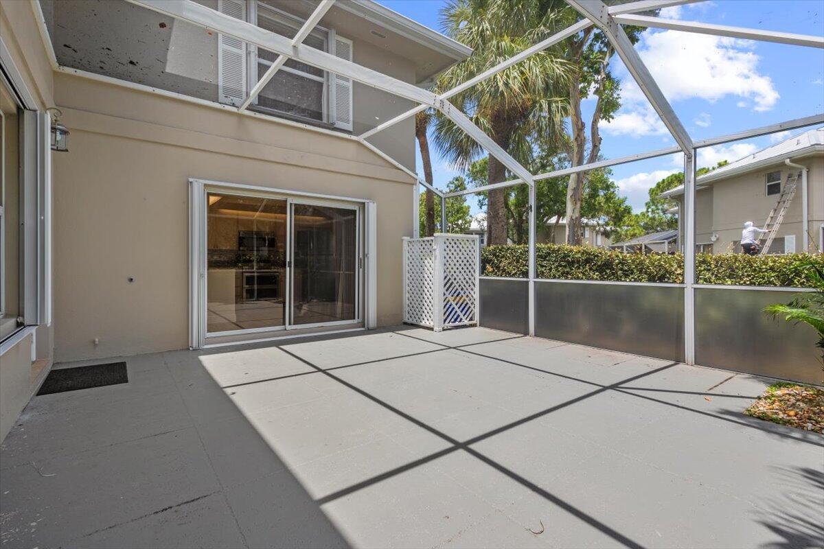 THE MEADOWS AT MARTIN DOW - Residential