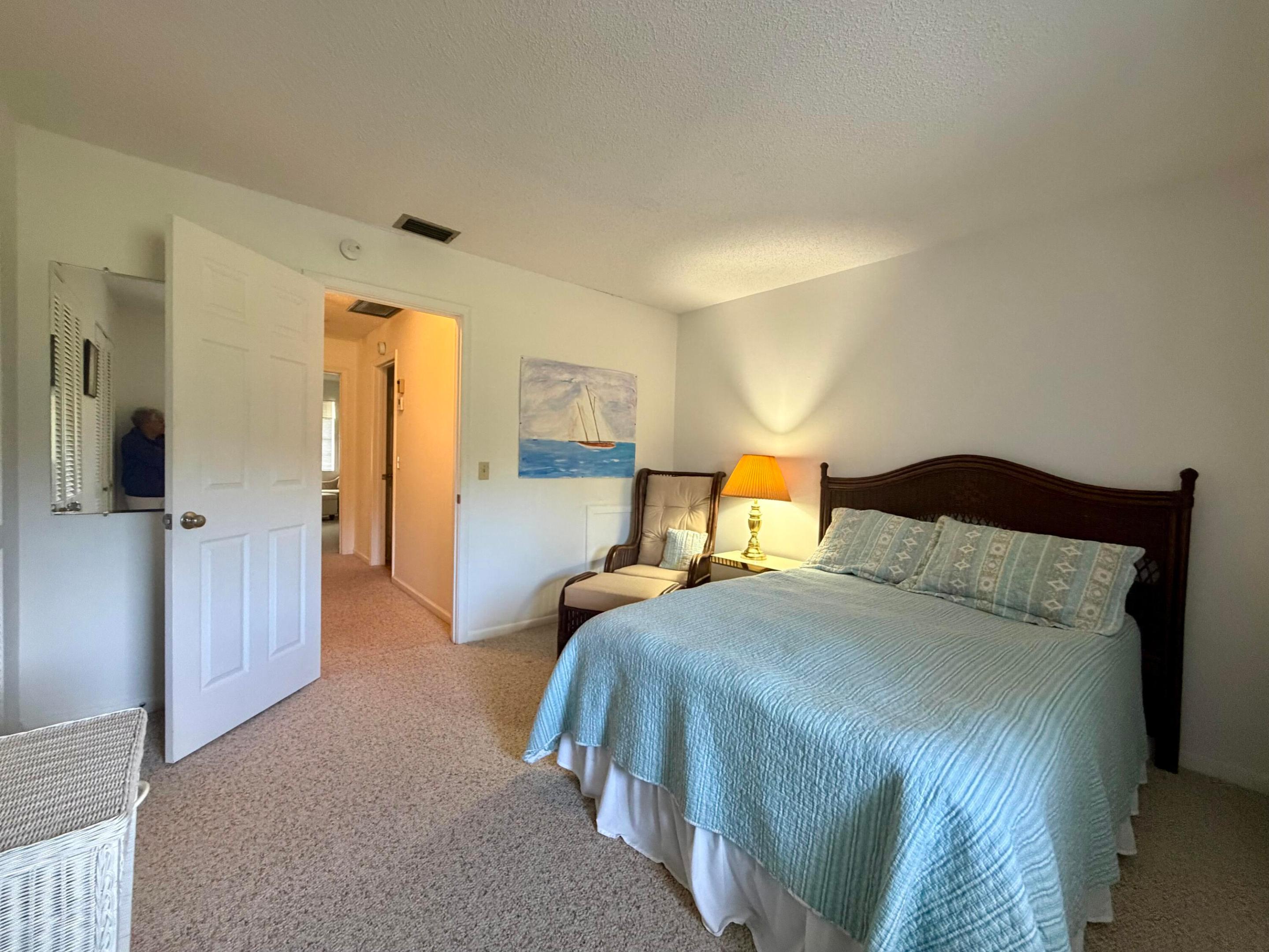 OCEAN HARBOUR VILLAS CONDOMINIUM - Residential