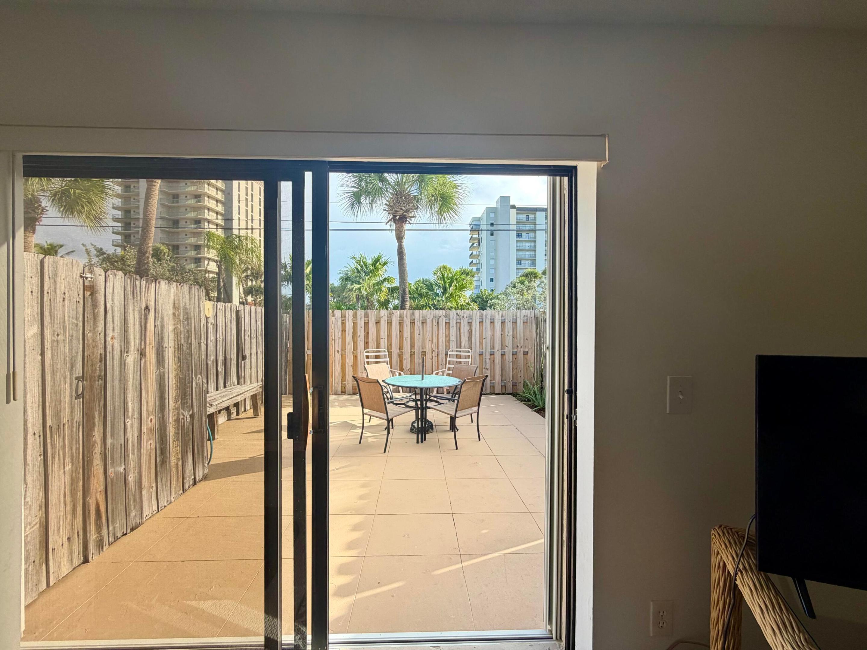 OCEAN HARBOUR VILLAS CONDOMINIUM - Residential