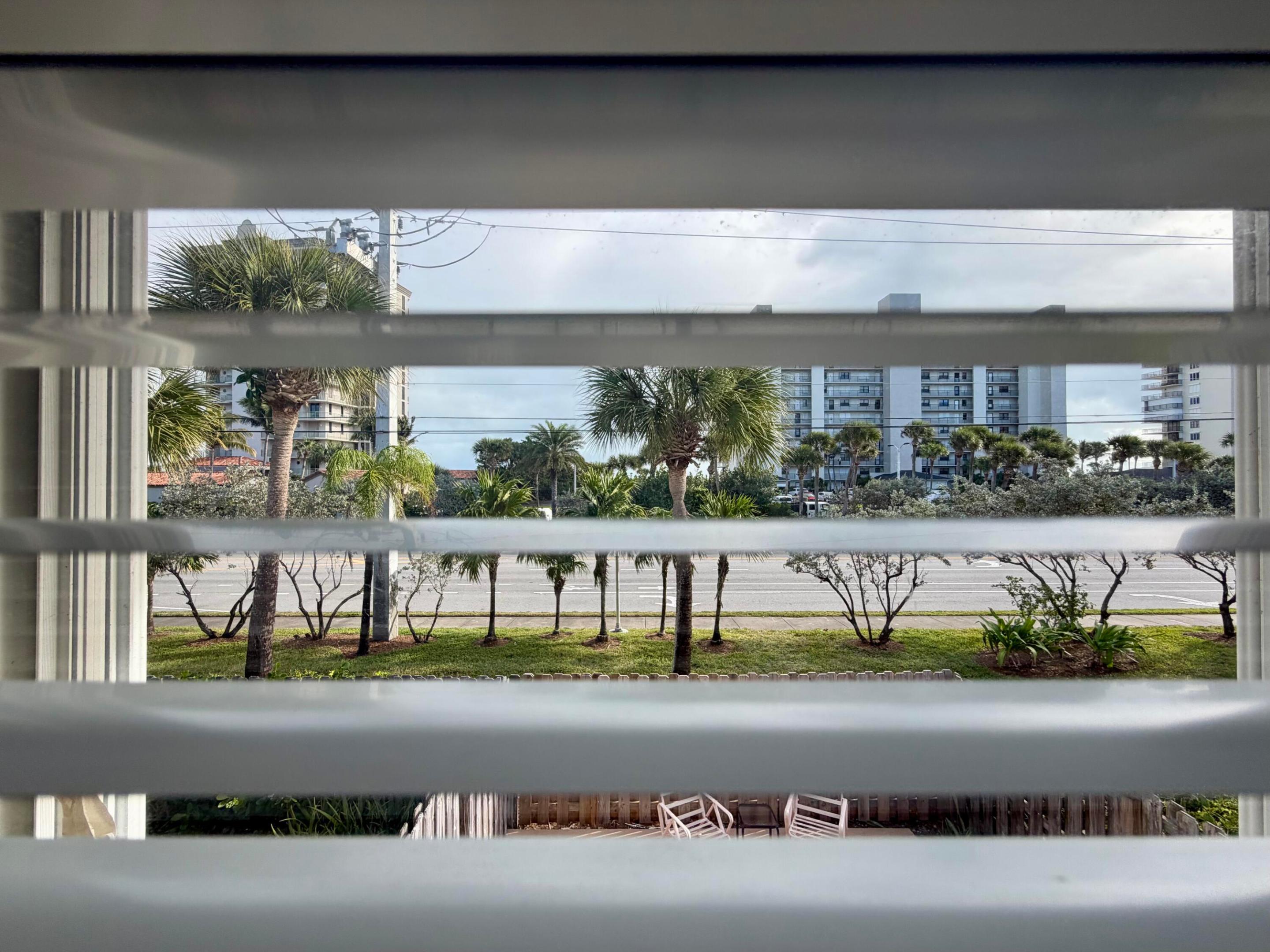 OCEAN HARBOUR VILLAS CONDOMINIUM - Residential