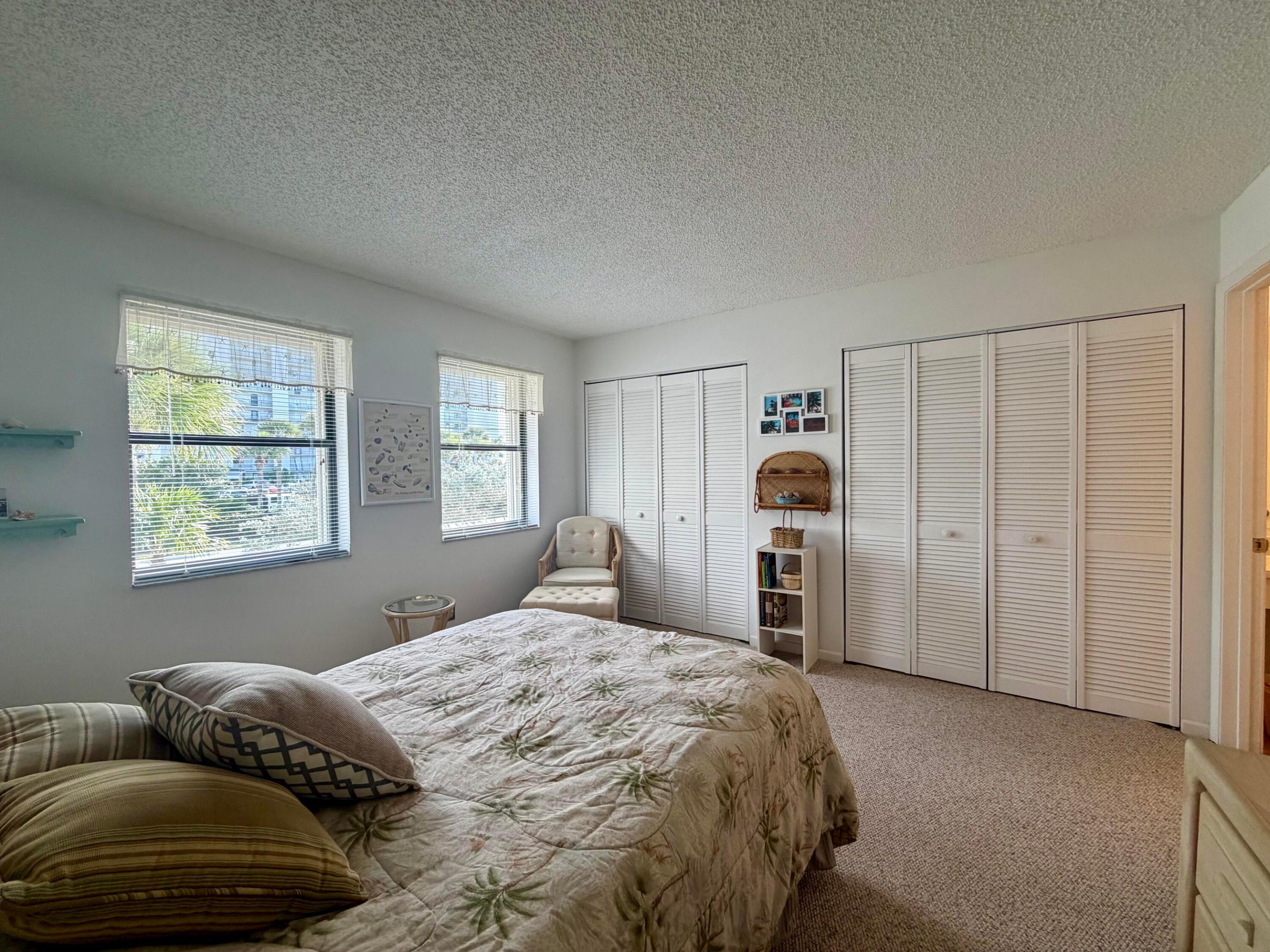 OCEAN HARBOUR VILLAS CONDOMINIUM - Residential