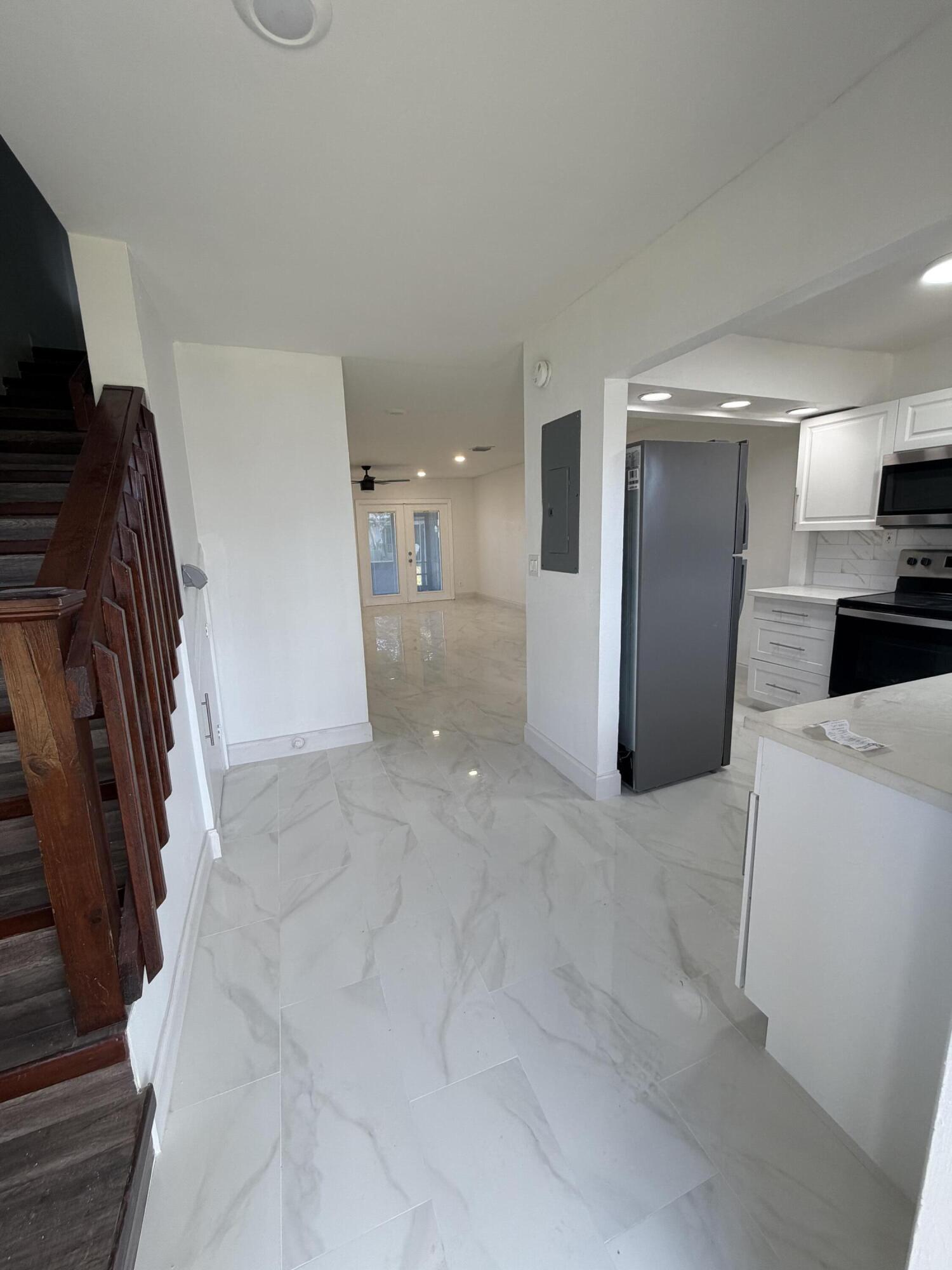 CANALAKE REPLAT - Residential Lease