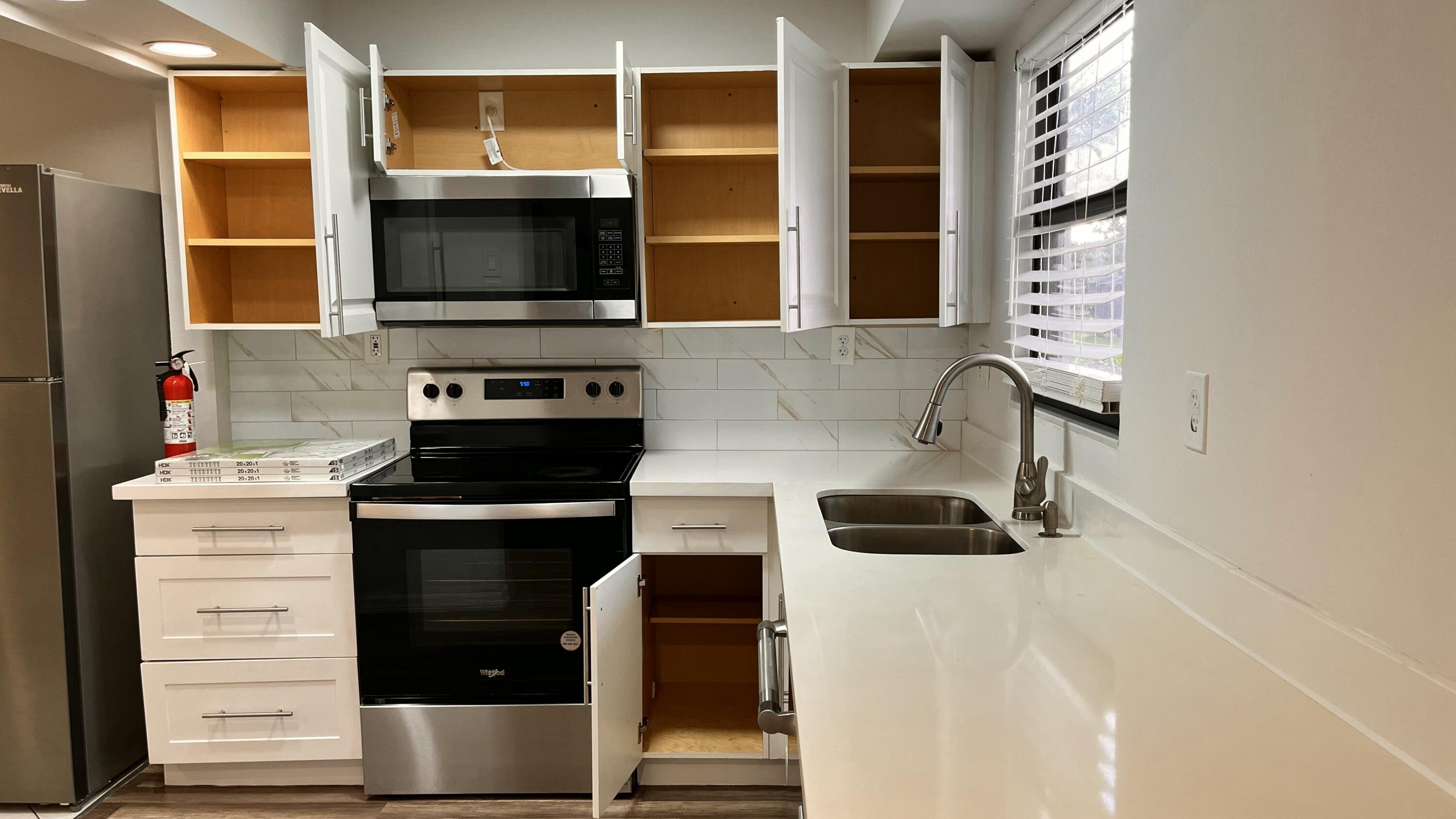 CANALAKE REPLAT - Residential Lease