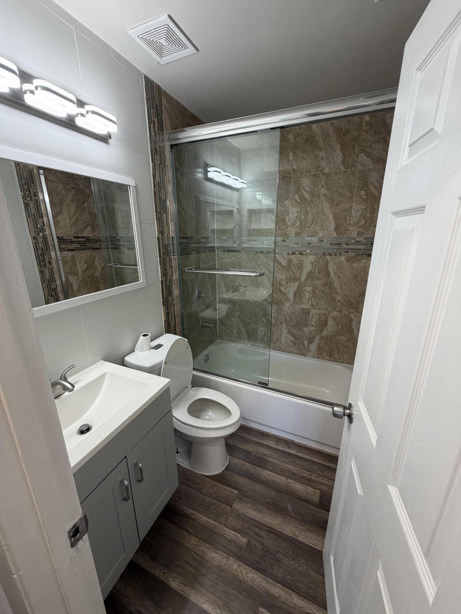 CANALAKE REPLAT - Residential Lease