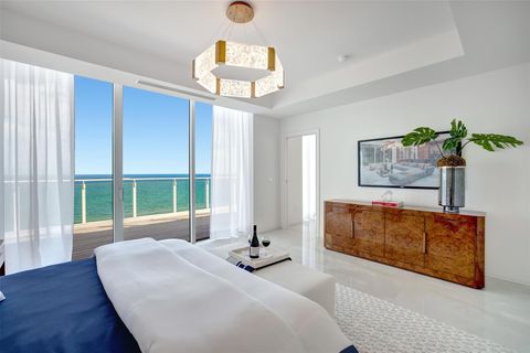 Condominium in Fort Lauderdale FL 525 Ft Lauderdale Beach Blvd Blvd 36.jpg