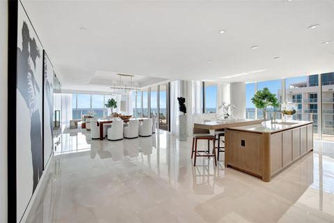 Condominium in Fort Lauderdale FL 525 Ft Lauderdale Beach Blvd Blvd 14.jpg