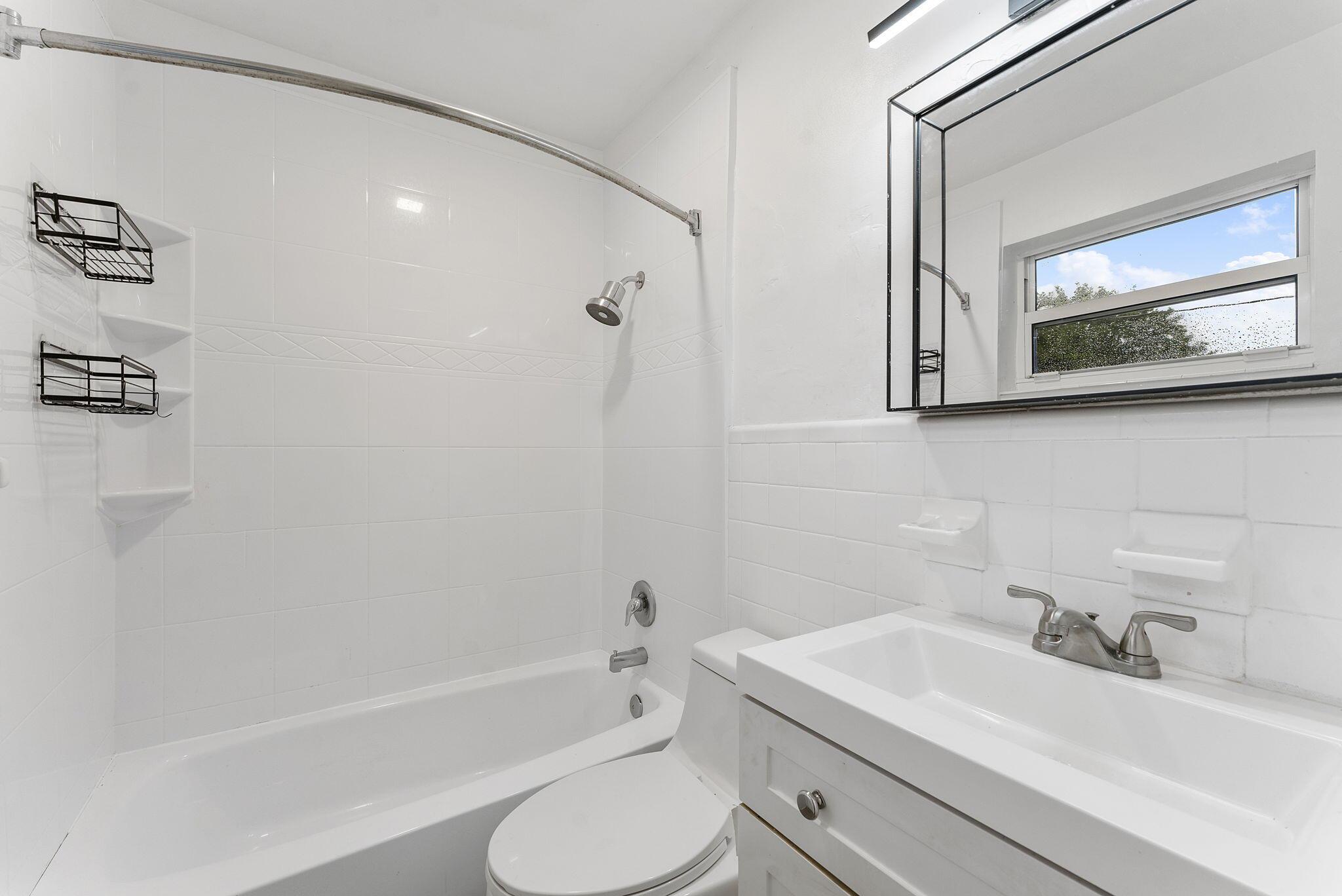 North Andrews Garden - Residential Lease