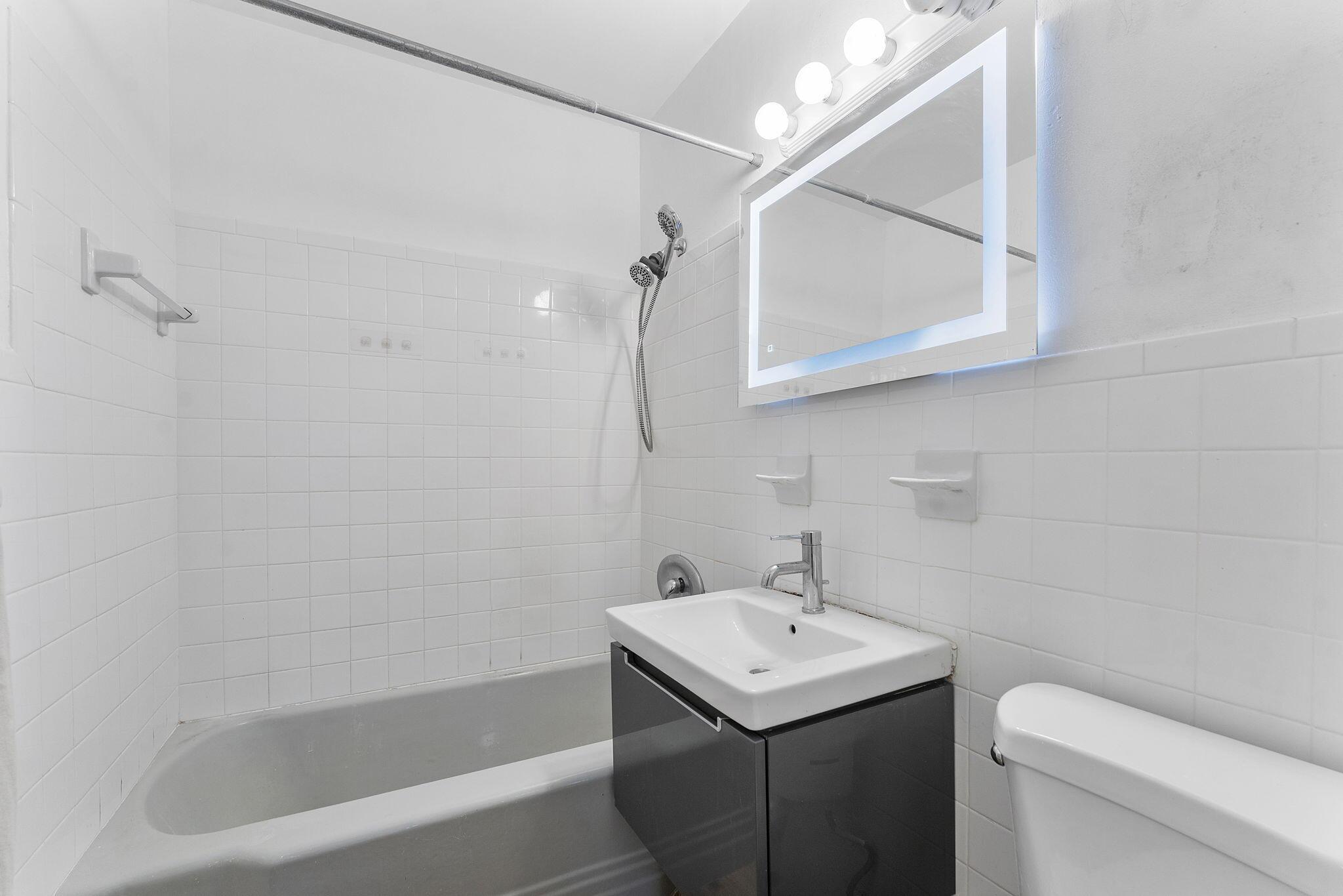 North Andrews Garden - Residential Lease