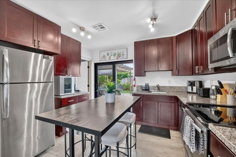 Tiny photo for 141 NW 19TH Street, Pompano Beach, FL 33060 (MLS # B26071387)