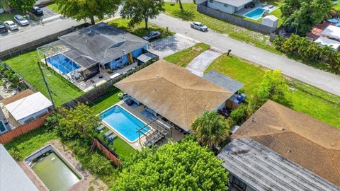 Tiny photo for 141 NW 19TH Street, Pompano Beach, FL 33060 (MLS # B26071387)