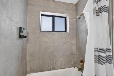 Tiny photo for 141 NW 19TH Street, Pompano Beach, FL 33060 (MLS # B26071387)