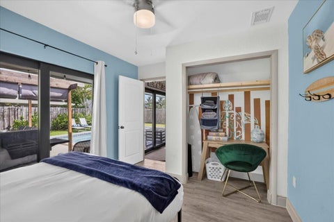 Tiny photo for 141 NW 19TH Street, Pompano Beach, FL 33060 (MLS # B26071387)